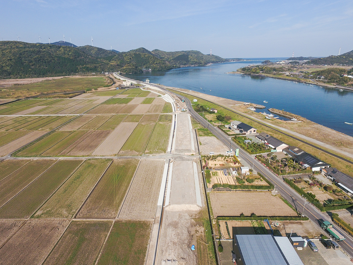 地方特定道路整備工事（高江長崎２工区）