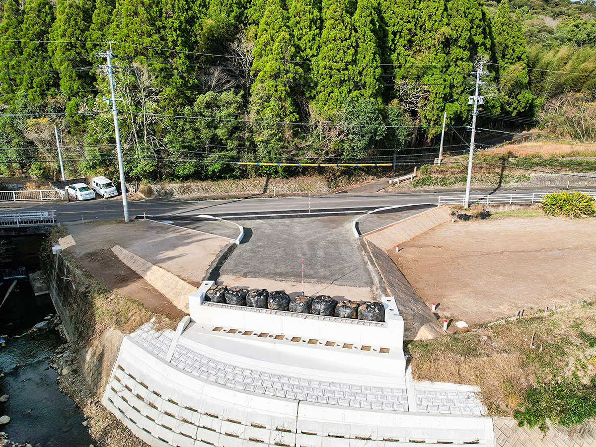 エコパークかごしま周辺地域振興事業（仮称）市道川永野・鹿角川線道路改良工事（5-1）